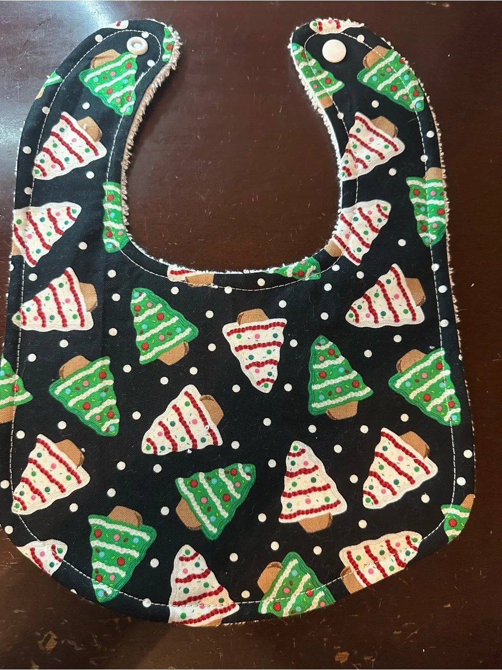 Handmade Christmas Tree Cake bib